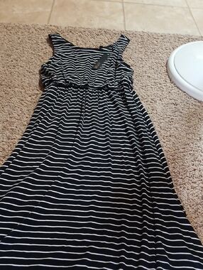 Apt. 9 Black and White Striped Maxi Dress